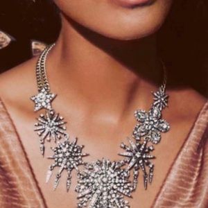 Chloe + Isabel Starburst statement necklace